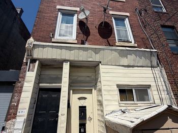 523 Dickinson Street