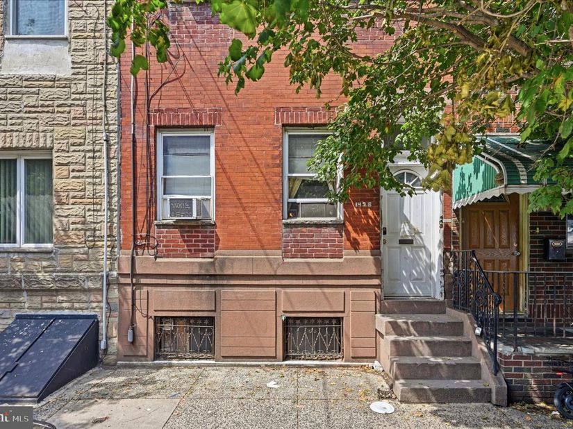 1428 S 10TH Street, Philadelphia PA 19147
