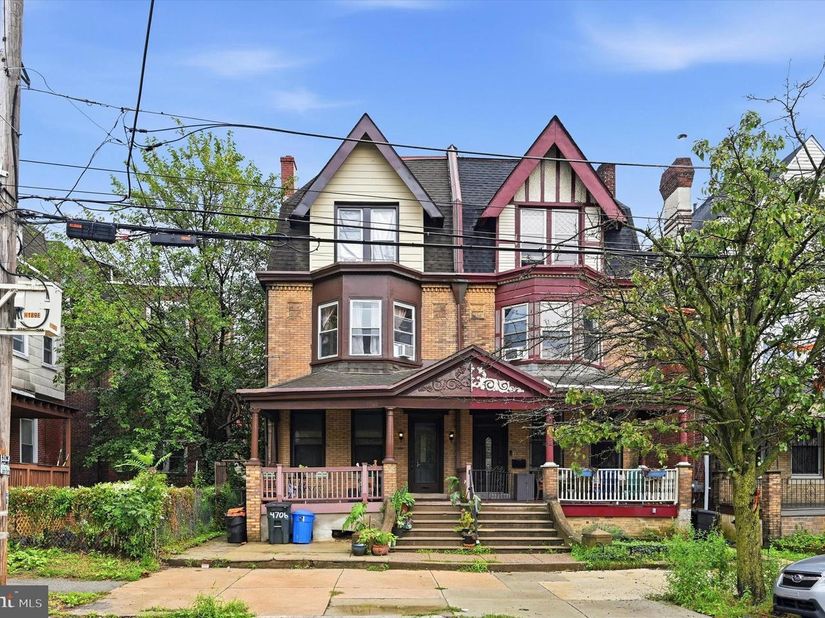 4706 Warrington Avenue, Philadelphia PA 19143