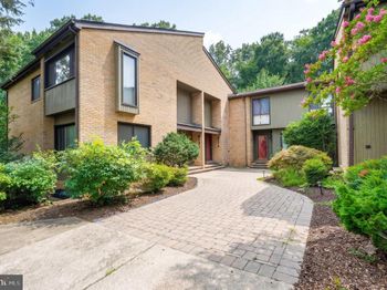 3174 Colchester Brook Lane