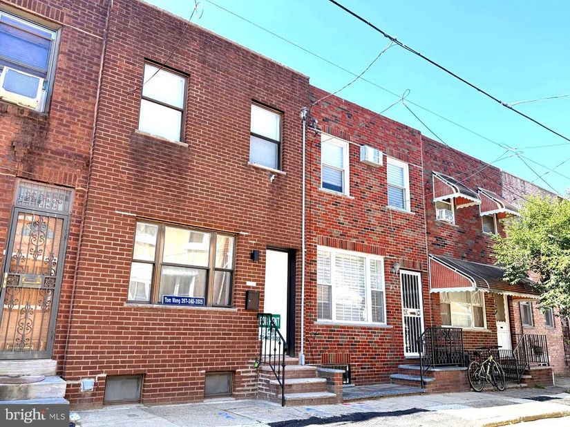 810 Watkins Street, Philadelphia PA 19148