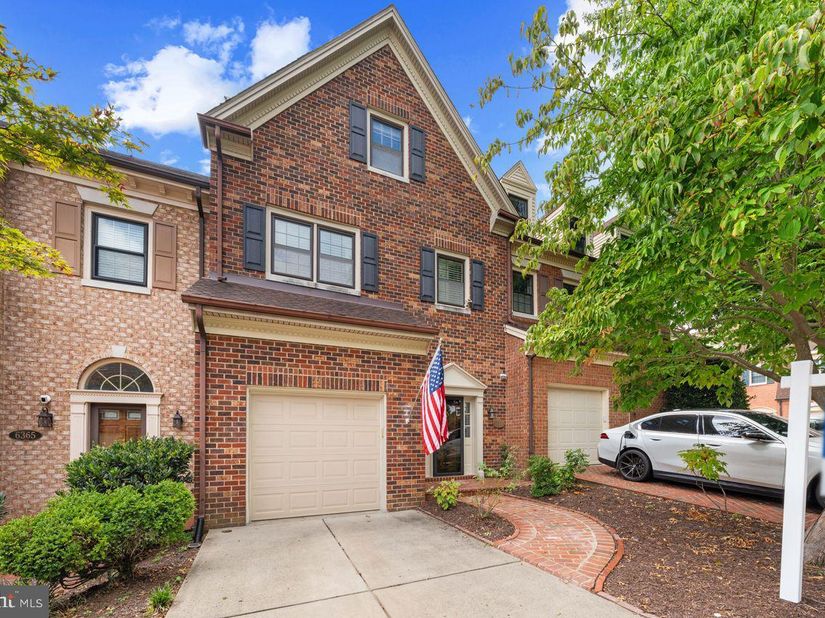 6367 Brampton Court, Alexandria VA 22304