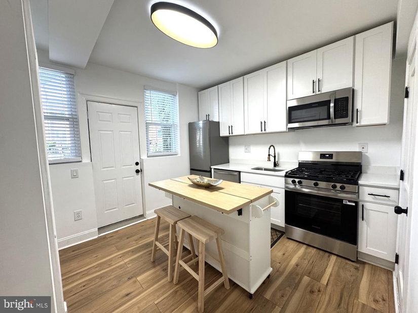 1820 L Street NE, Washington DC 20002