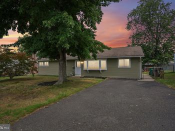 807 Eldridge