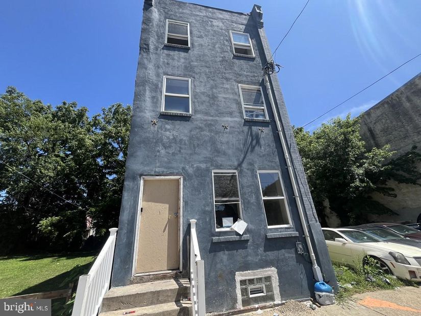 2237 N 21st Street, Philadelphia PA 19132