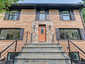 4248 NW Blagden Avenue NW
