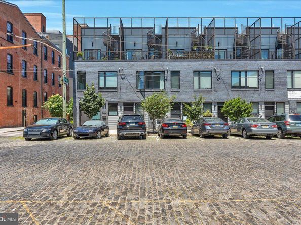 2606 Trenton Avenue, Philadelphia PA 19125