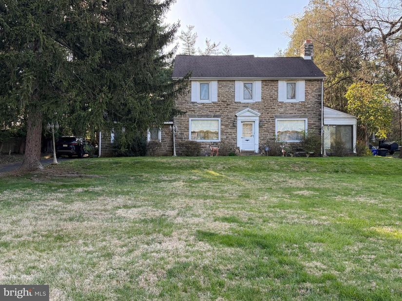 8231 New Second Street, Elkins Park PA 19027