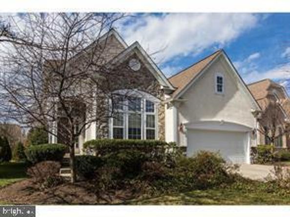 15 Mcconkey Drive, Washington Crossing PA 18977