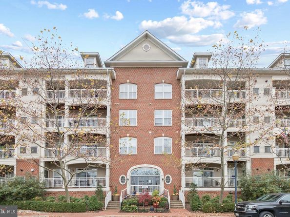 5112 Donovan Drive 107, Alexandria VA 22304