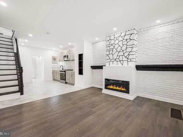 2103 S Daggett Street, Philadelphia PA 19142