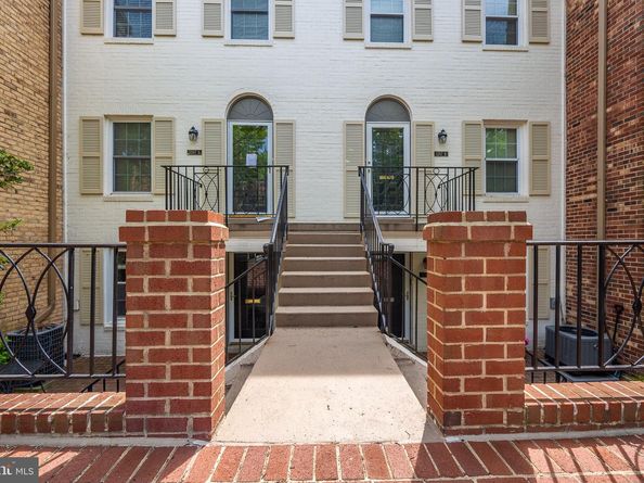 3287 Sutton Place NW D, Washington DC 20016