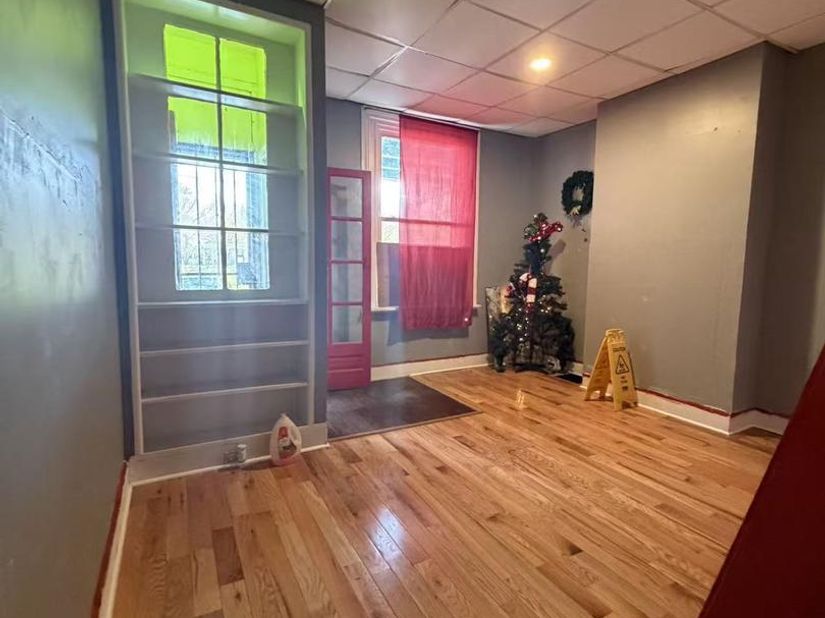 3464 Kensington Avenue, Philadelphia PA 19134