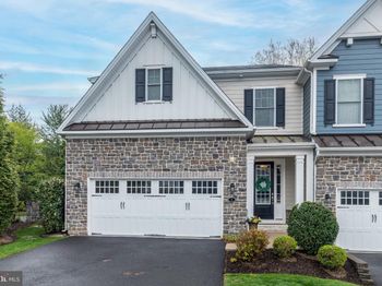 1 White Field Court
