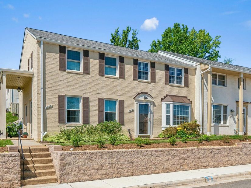 3812 Jason Avenue, Alexandria VA 22302