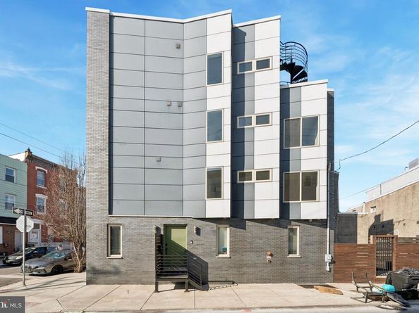 2521 E Dauphin Street, Philadelphia PA 19125