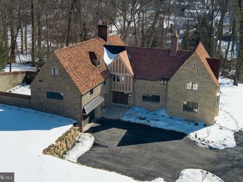 201 S Spring Mill Road