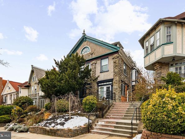 4320 Spruce Street, Philadelphia PA 19104