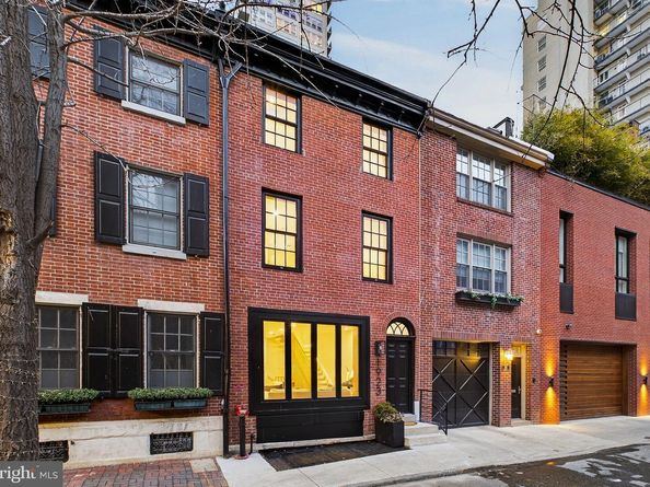 1923 Manning Street, Philadelphia PA 19103