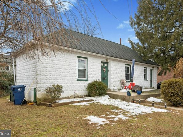 214-216 Beech Road, Wallingford PA 19086