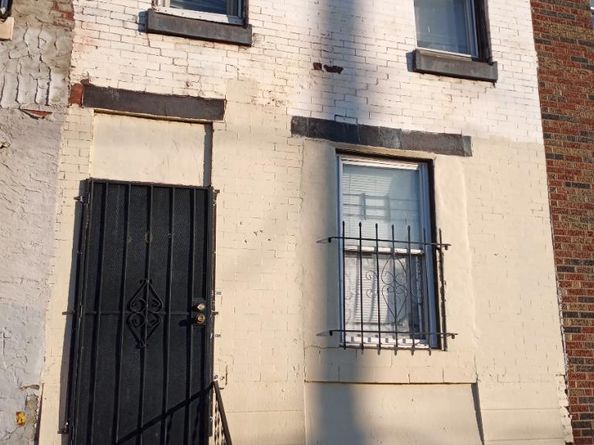 303 E Indiana Avenue, Philadelphia PA 19134