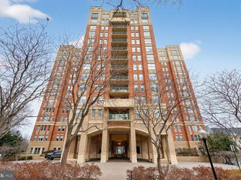 11776 Stratford House Place