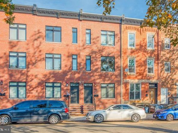 2017 N College Avenue, Philadelphia PA 19121