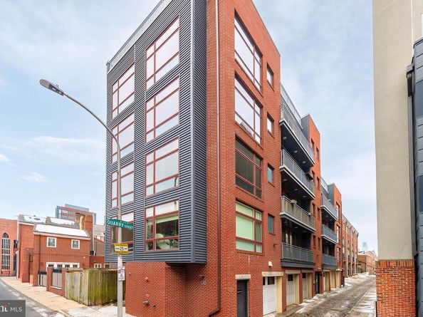 138 N Front Street 3F, Philadelphia PA 19106