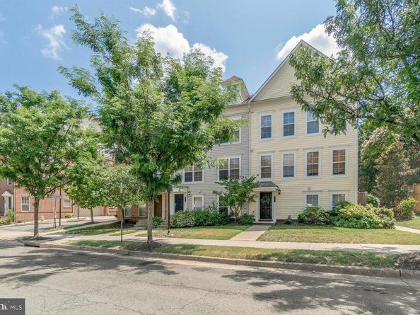 3911 Old Dominion Boulevard, Alexandria VA 22305