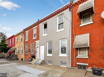 1819 E Sergeant Street