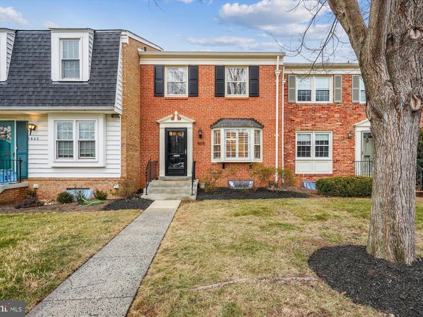 1605 Dunterry Place, Mclean VA 22101