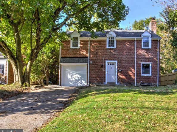 242 Shadeland Avenue, Drexel Hill PA 19026