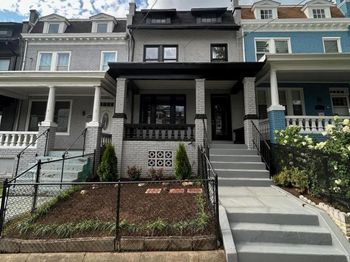 917 Emerson Street NW