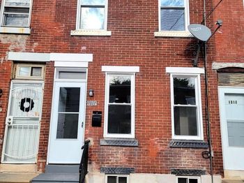 1817 E Madison Street