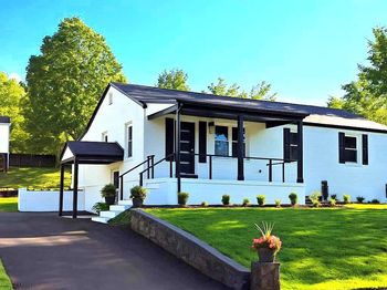 6065 Munson Hill Road