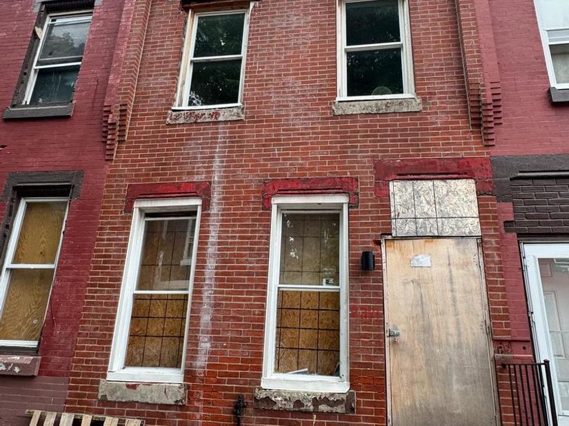2321 N Bouvier Street, Philadelphia PA 19132