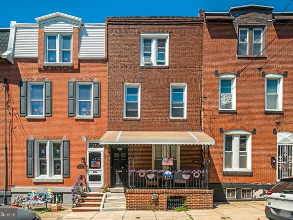 2711 Brown Street, Philadelphia PA 19130