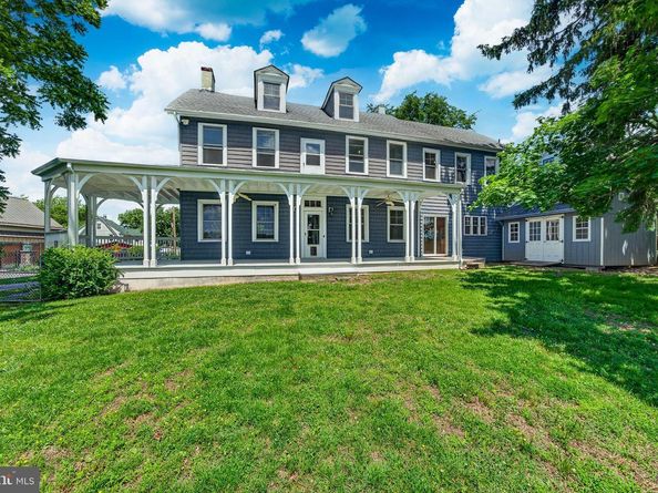 1 Pine Grove Street, Bristol PA 19007