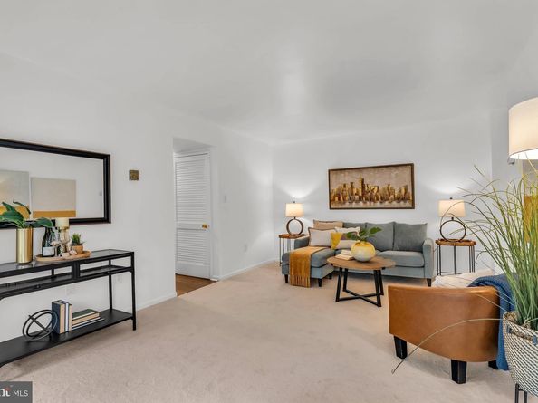 9702 Kingsbridge Drive 3, Fairfax VA 22031