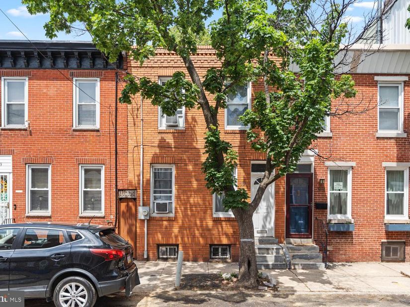 521 Greenwich Street, Philadelphia PA 19147