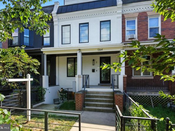 1364 Newton Street NW 1, Washington DC 20010