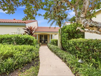 2465 Vista Del Prado Drive