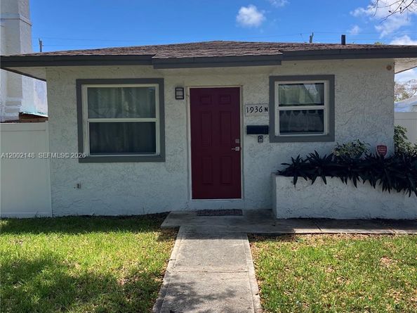 1936 Washington Street, Hollywood FL 33020