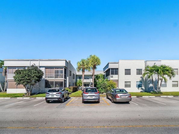 566 Flanders L 566, Delray Beach FL 33484