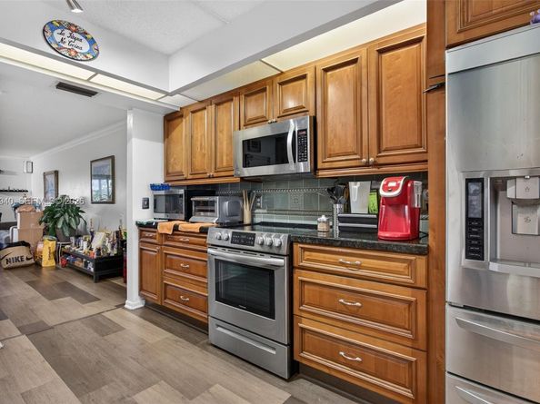 1803 Eleuthera Point C4, Coconut Creek FL 33066