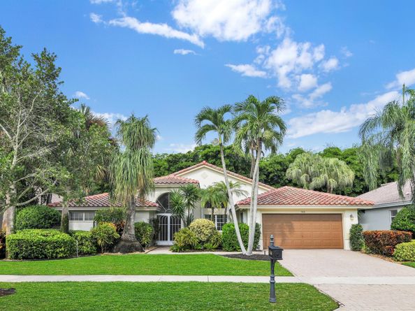 7458 Falls Road W, Boynton Beach FL 33437