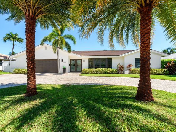 4000 NE 24th Ave, Lighthouse Point FL 33064