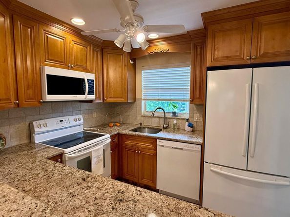 705 Lori Drive 309, Palm Springs FL 33461