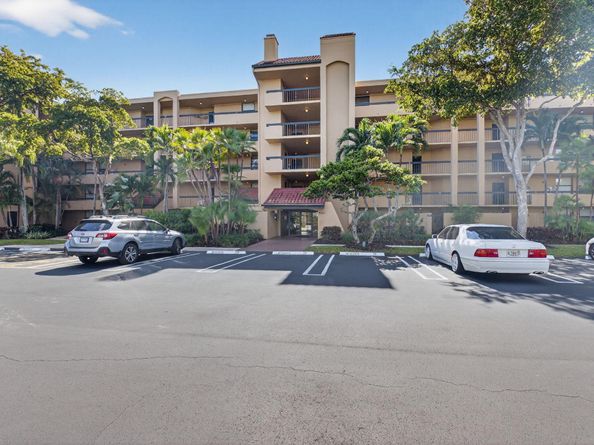 500 Egret Circle 8306, Delray Beach FL 33444