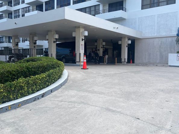 600 Three Islands Blvd 1015, Hallandale Beach FL 33009